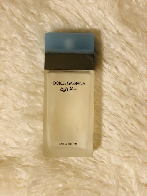 Dolce & Gabbana Light Blue is a nice clean light scent and it's one of my staples.